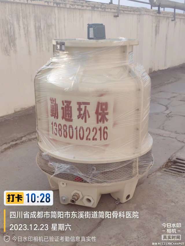 四川成都簡(jiǎn)陽(yáng)30噸冷卻塔