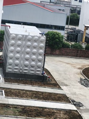 成都500立方不銹鋼水箱安裝