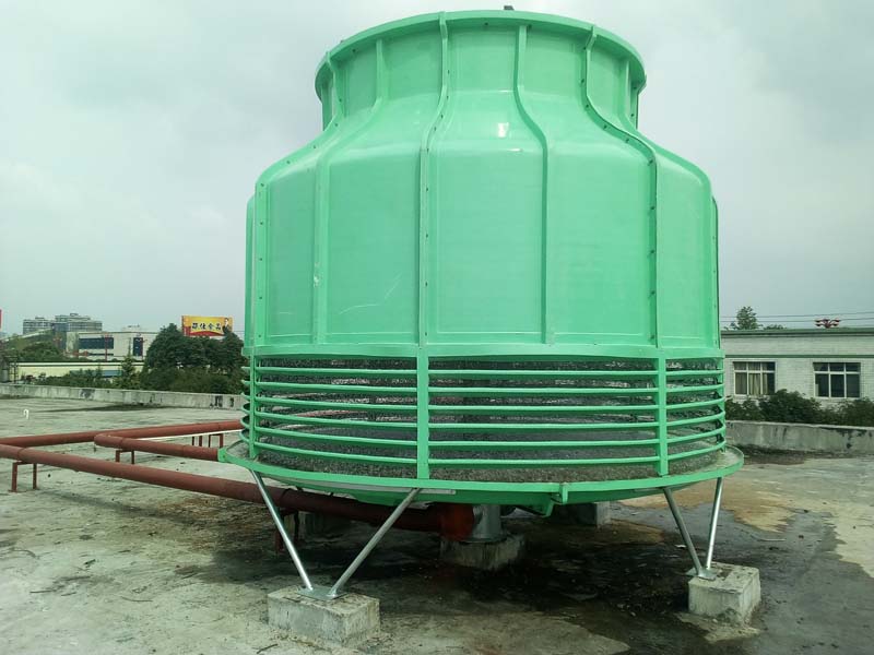 攀枝花冷卻塔循環(huán)水系統(tǒng)的核心設(shè)備是方形玻璃鋼冷卻塔風(fēng)機(jī)