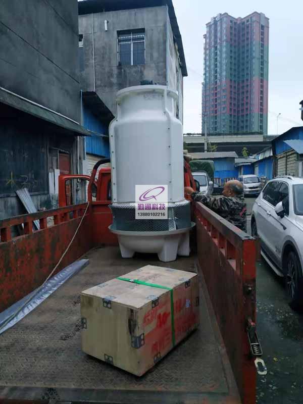 遂寧GL-10T冷卻塔，1.5KW水泵物流發(fā)貨